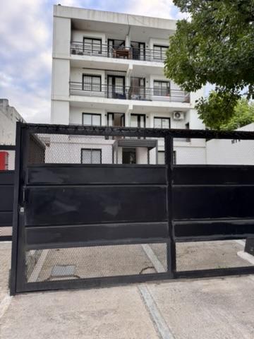 Departamento 1 dorm en Caseros — Montevideo al 1600 — Venta, foto 1 de 8