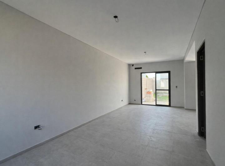 Dúplex 2 dorm en Valle Cercano — Mza 147 Lote 10 — Venta, foto 2 de 8