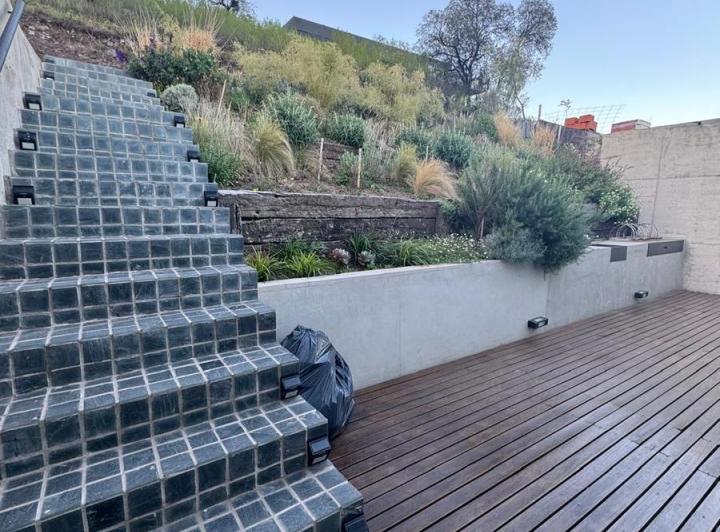 Casa 3 dorm en La Deseada — Av Ejercito Argentino al 318 — Venta, foto 2 de 8