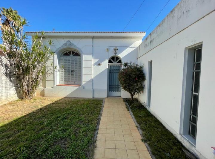 Casa 3 dorm en Pueyrredón — Juan Jose Casal al 1500 — Venta, foto 1 de 8