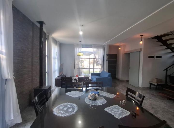 Casa 5 ambientes en Valle del Golf — Valle DEL Golf. Malagueño. Cordoba — Venta, foto 3 de 8