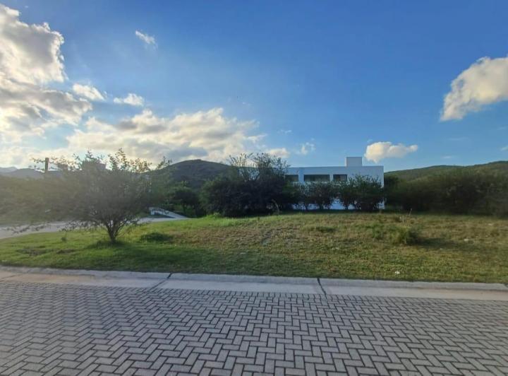 Terreno en Colinas de La Deseada, La Calera — Mz 5 Lote 1 — Venta, foto 2 de 8