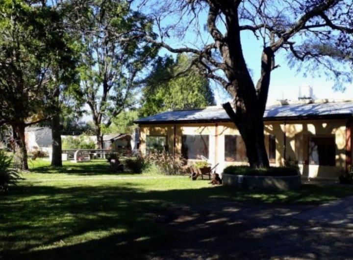 Casa 8 ambientes en Las Tapias — Estancia Propiedad con 2 Casas en Las Tapias Traslasierra !! — Venta, foto 1 de 8