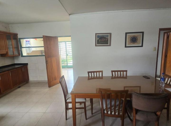 Casa 6 ambientes en Cerro de Las Rosas — Gregorio Vélez al 3800 — Venta, foto 2 de 8