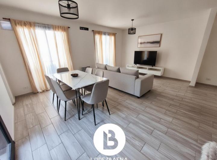 Departamento 4 ambientes en Alberdi — Av. Colón al 1100 — Venta, foto 2 de 8