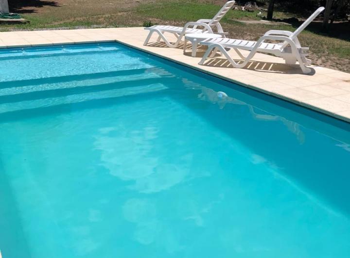 Casa 8 ambientes en Villa Flor Serrana — Casa en Villa Flor Serrana con Capacidad Para 10 Personas, Frente al Ingreso a la Reserva! en Venta (equipada) -gn- — Venta, foto 4 de 8