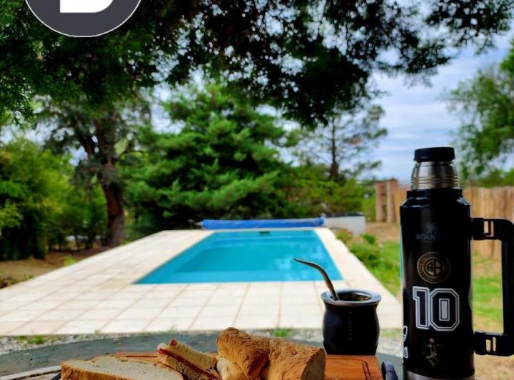 Casa 8 ambientes en Villa Flor Serrana — Casa en Villa Flor Serrana con Capacidad Para 10 Personas, Frente al Ingreso a la Reserva! en Venta (equipada) -gn- — Venta, foto 7 de 8