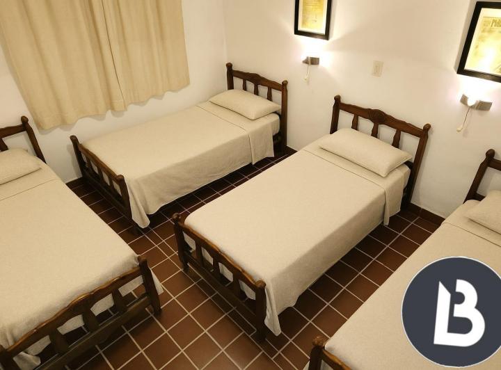 Casa 8 ambientes en Villa Flor Serrana — Casa en Villa Flor Serrana con Capacidad Para 10 Personas, Frente al Ingreso a la Reserva! en Venta (equipada) -gn- — Venta, foto 8 de 8