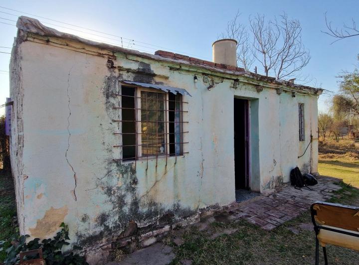 Casa 4 ambientes en Villa Dolores — Terreno con Casa Reciclar en Villa Dolores, Traslasierra!! — Venta, foto 2 de 8