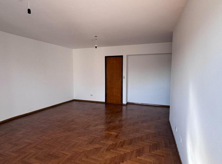 Departamento 3 ambientes en Centro — 27 de Abril al 300 — Venta, foto 3 de 8