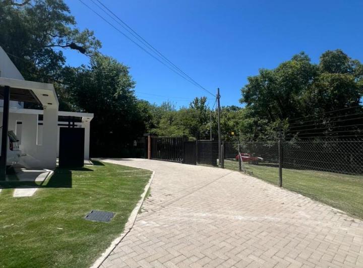 Dúplex 3 Dorm en Villa Rivera Indarte — Av. Ricardo Rojas al 9800 — Venta, foto 4 de 8