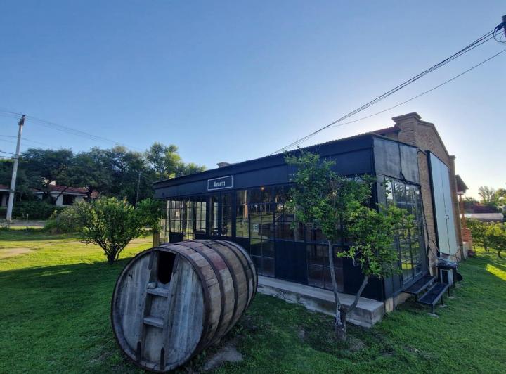 Comercial en Villa de Las Rosas — En Venta Edificio Bodega, Salón de Degustación y Viñedos Villa de Las Rosas...traslasierra!! — Venta, foto 7 de 8