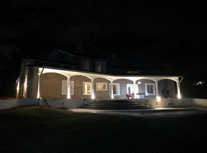 Casa en Tanti — 9 de Julio y — Venta, foto 4 de 8