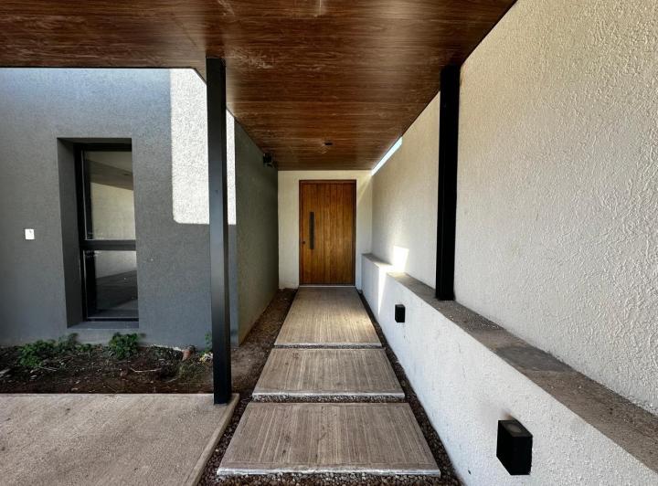 Casa 3 dormitorios en Santa María de Punilla — 7 Soles — Venta, foto 1 de 8