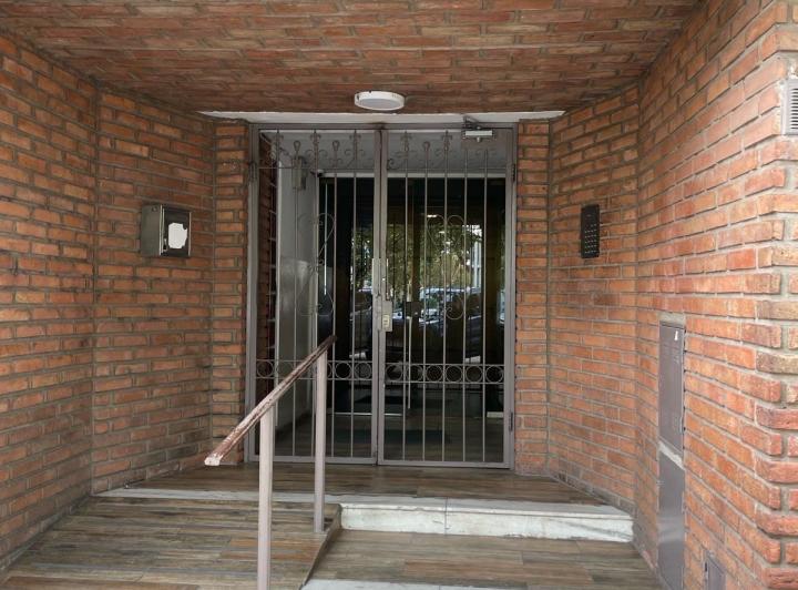 Departamento 3 ambientes en San Vicente — San Jeronimo al 2700 — Venta, foto 2 de 8