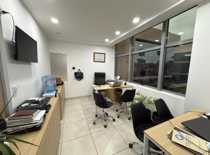 Oficina en venta en Cerro de las Rosas, Córdoba — José Roque Funes al 1700 — Venta, foto 8 de 8