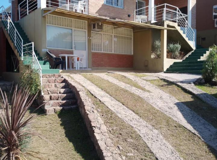 Complejo de Cabañas en Villa del Lago — Venta, foto 2 de 8