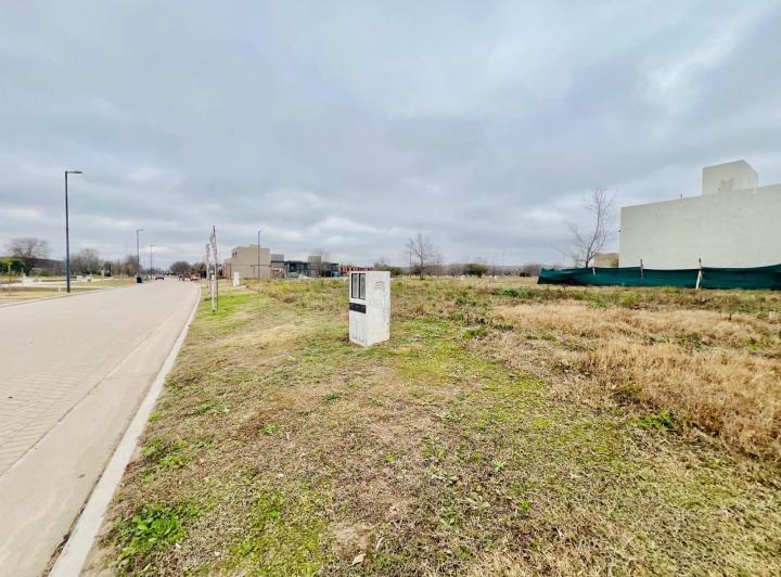 Lote en Nuevo Malagueño — Lote Apto Dúplex ! 380 Mt Nuevo Malagueño - Plano- Norte. — Venta, foto 1 de 8