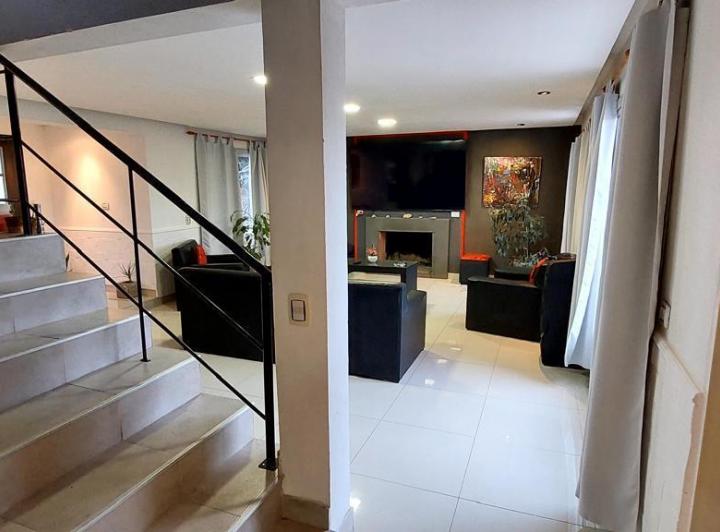 Casa en Venta en Lago Azul, Villa Carlos Paz — Lago Azul, Villa Carlos Paz al 100 — Venta, foto 2 de 8