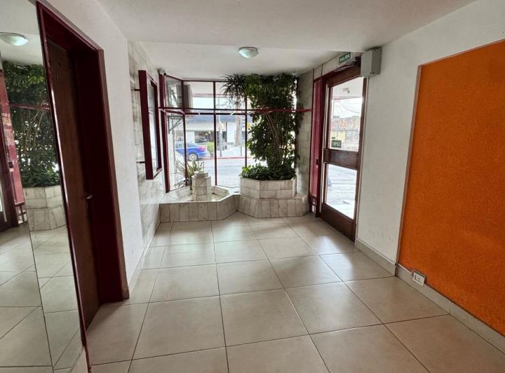Departamento 1 amb en Alberdi — Duarte Quirós al 800 — Venta, foto 4 de 8