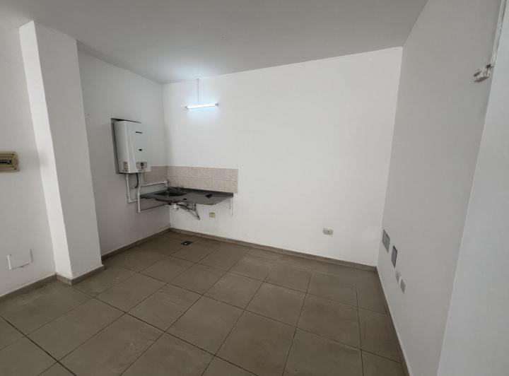 Local Comercial en Argüello — Ricardo Rojas al 6700 — Venta, foto 7 de 8