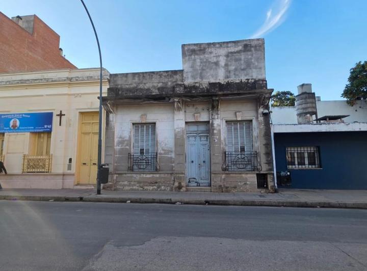 Casona en Centro — Caseros al 1100 — Venta, foto 2 de 8
