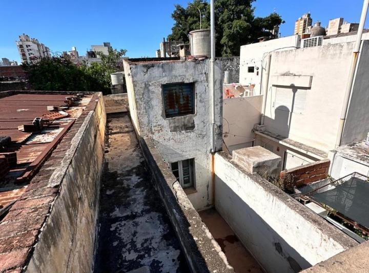 Casona en Centro — Caseros al 1100 — Venta, foto 3 de 8