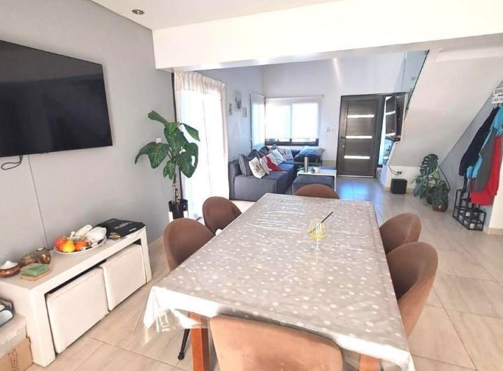 Casa 8 ambientes en Villa Esquiú — Publica — Venta, foto 4 de 8