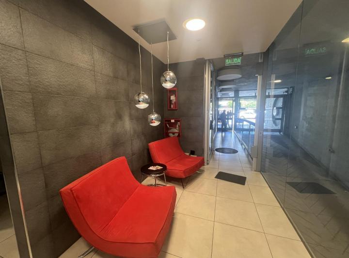 Oficina en General Paz — Esquiu 62 — Venta, foto 4 de 8
