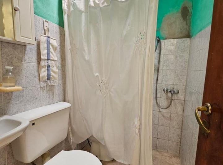 Casa 3 Dorm. en Alberdi — Jose Aguirre Camara al 400 — Venta, foto 2 de 8