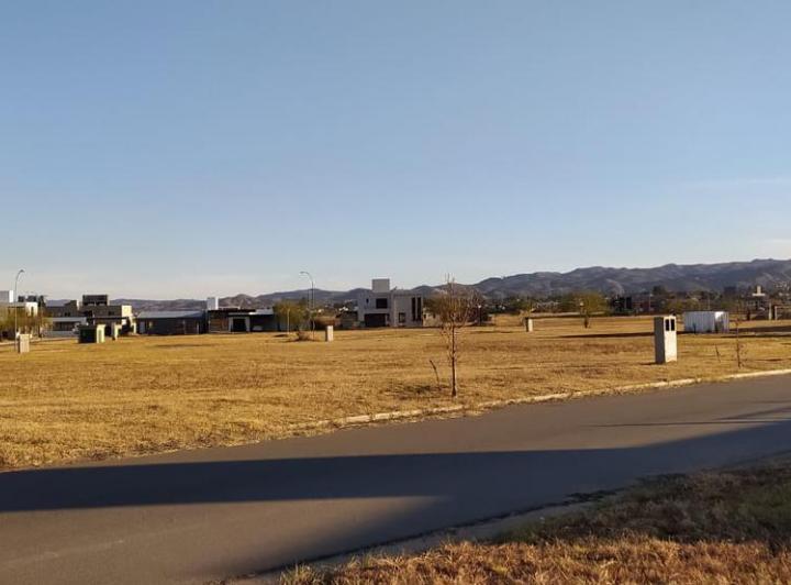 Lote en Las Tres Gracias — B° LAS Tres Gracias. Alta Gracia. CBA — Venta, foto 7 de 8