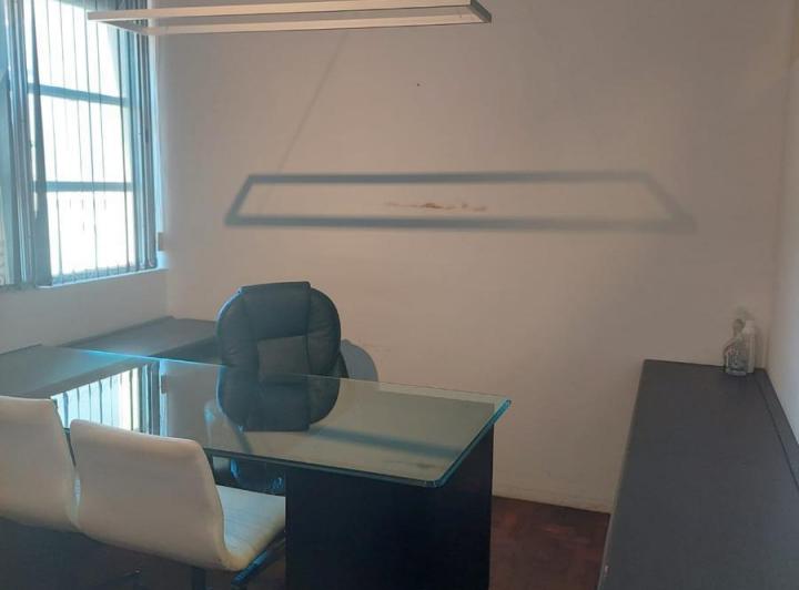 Oficina en Centro — Duarte Quiros al 600 — Venta, foto 3 de 8