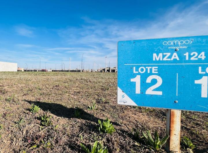Lote en Campos de Manantiales — Lote Apto Dúplex/ Campos de Manantiales Lote 12 Mz 124 — Venta, foto 7 de 8