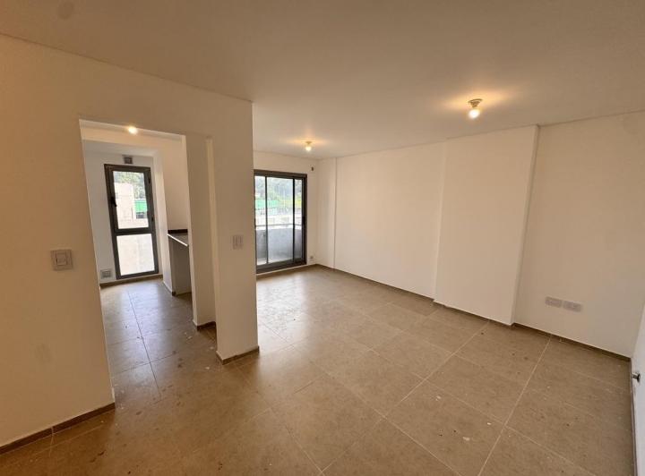 Departamento 3 ambientes en Crisol Norte — Juan Domingo Peron 1150 — Venta, foto 1 de 8