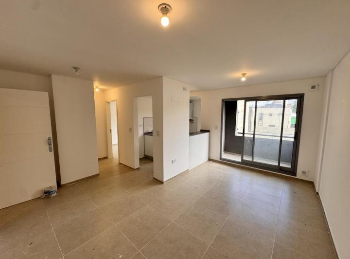 Departamento 3 ambientes en Crisol Norte — Juan Domingo Peron 1150 — Venta, foto 2 de 8