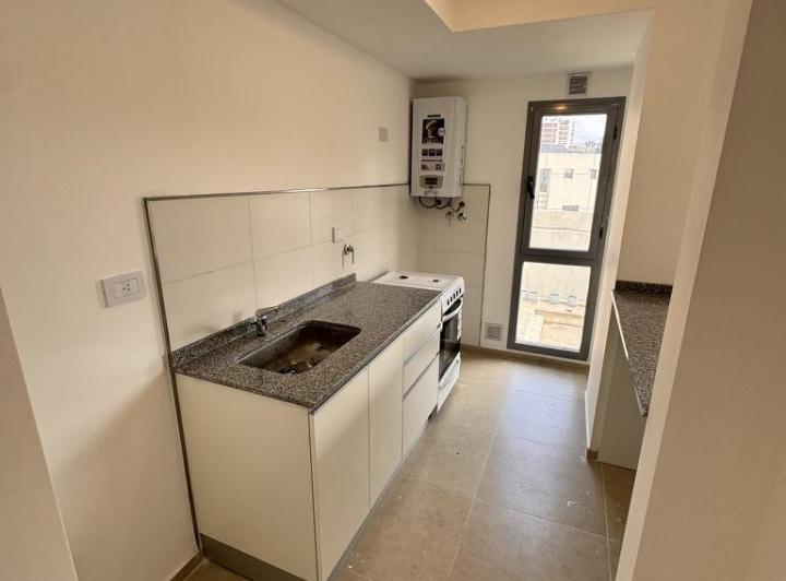 Departamento 3 ambientes en Crisol Norte — Juan Domingo Peron 1150 — Venta, foto 5 de 8