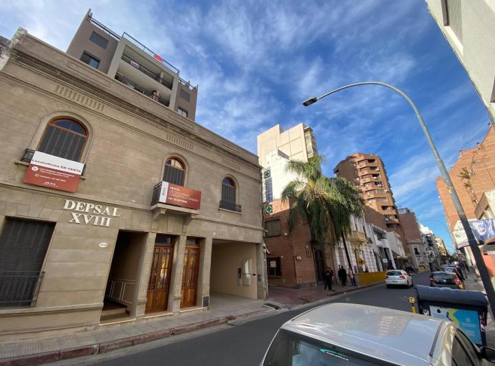 Oficina comercial en Alberdi — Dean Funes al 800 — Venta, foto 4 de 8
