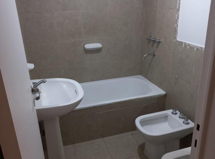 Departamento 2 ambientes en Güemes — Marcelo T de Alvear al 1000 — Venta, foto 8 de 8