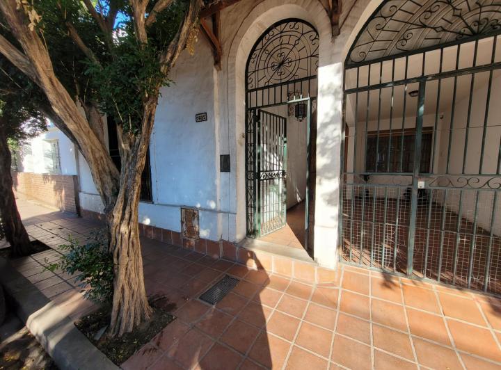 Casa 6 ambientes en General Pueyrredón — Pasaje Nores al 1400 — Venta, foto 1 de 8