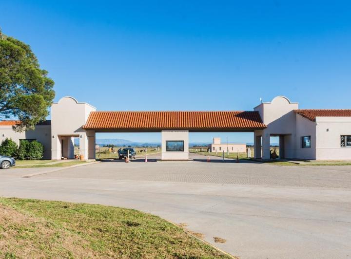 Lote en Estancia Santa Lucía — Ruta Provincial 5 — Venta, foto 1 de 8