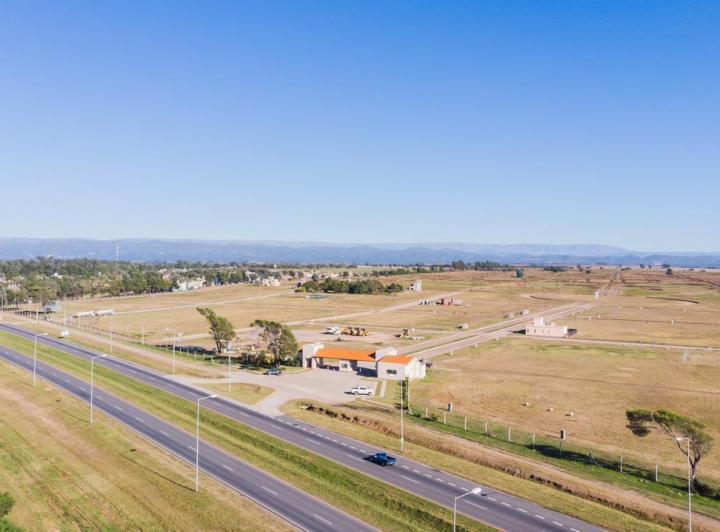 Lote en Estancia Santa Lucía — Ruta Provincial 5 — Venta, foto 2 de 8