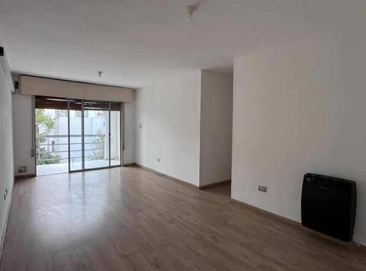 Departamento 4 ambientes en Las Palmas — 9 de Julio al 4300 — Alquiler, foto 3 de 8