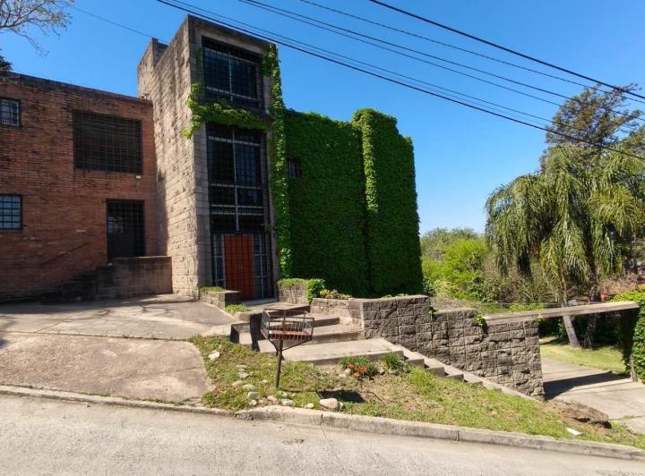 Casa 6 ambientes en Villa Belgrano — Hermosa Propiedad en Villa Belgrano Ideal Inversión Ernesto Abbe al 5200 — Venta, foto 1 de 8