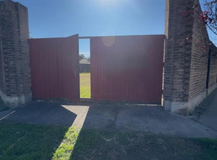 Lote en Granja de Funes — Potel Junot al 6500 — Venta, foto 2 de 8