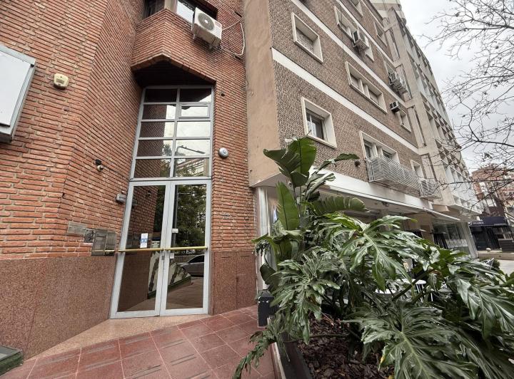 Oficina en Alberdi — Av. Marcelo T de Alvear 68 — Alquiler, foto 5 de 8