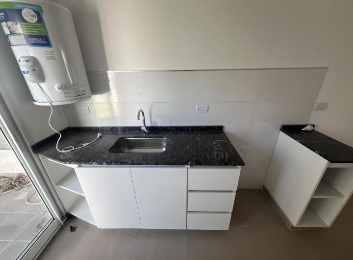 Departamento 2 dormitorios en Güemes — Peru al 300 — Venta, foto 7 de 8