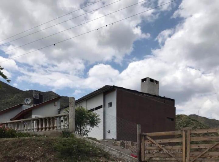 3 Cabañas en Bialet Massé — Jacarandá s/n — Venta, foto 3 de 8
