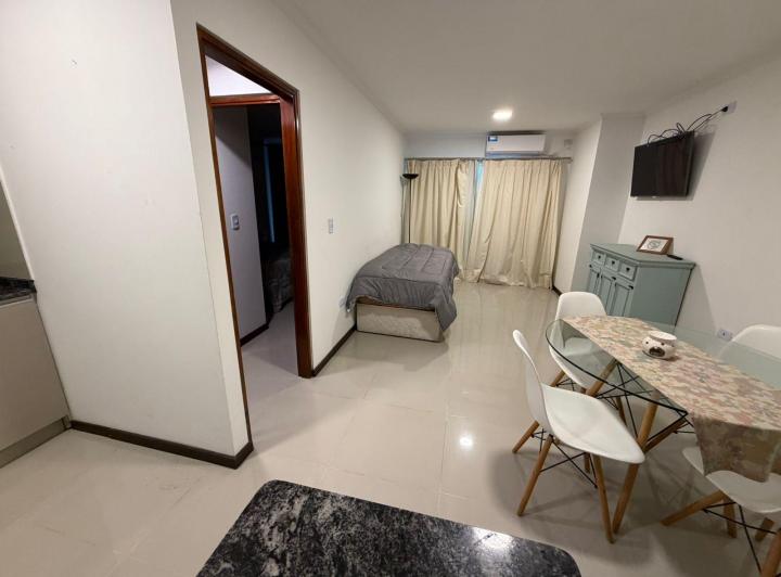 Departamento 2 ambientes en Villa Parque Siquiman — Aveninada San Martín al 300 — Venta, foto 5 de 8