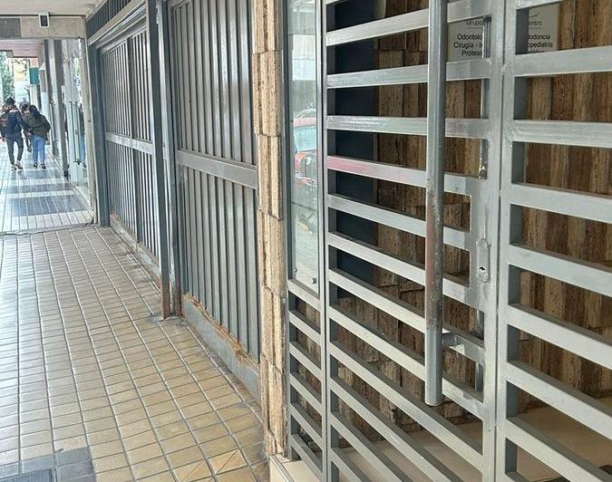 Piso Completo de 4 Dorm 2 Cocheras en Alberdi Córdoba — Justo José de Urquiza al 100 — Venta, foto 3 de 8