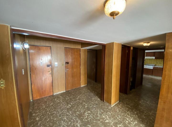 Piso Completo de 4 Dorm 2 Cocheras en Alberdi Córdoba — Justo José de Urquiza al 100 — Venta, foto 6 de 8